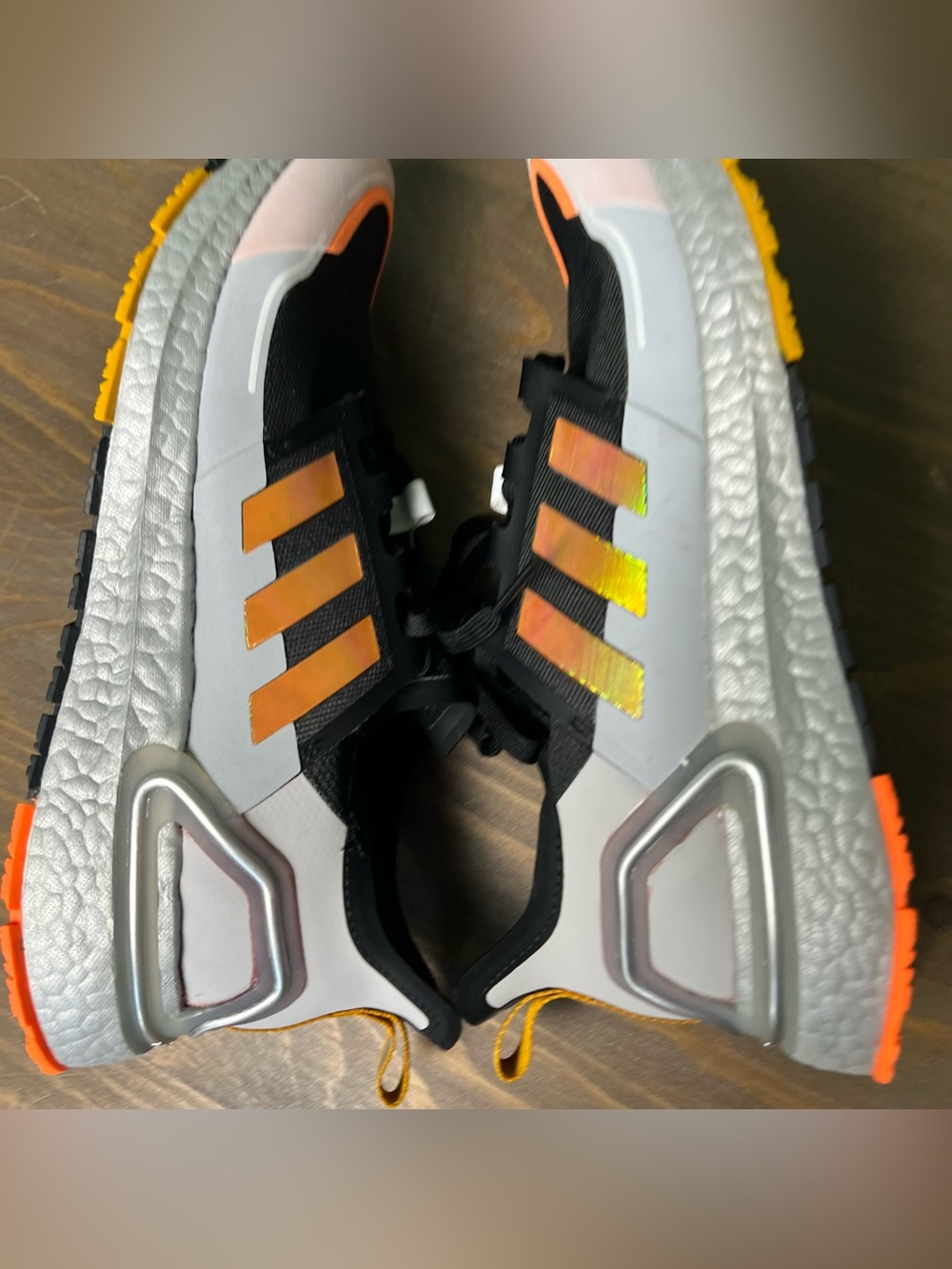 ADIDAS Ultra Boost Winter.RDY Running Shoes Black Signal Orange Size 9.5 Men's - Picture 14 of 14